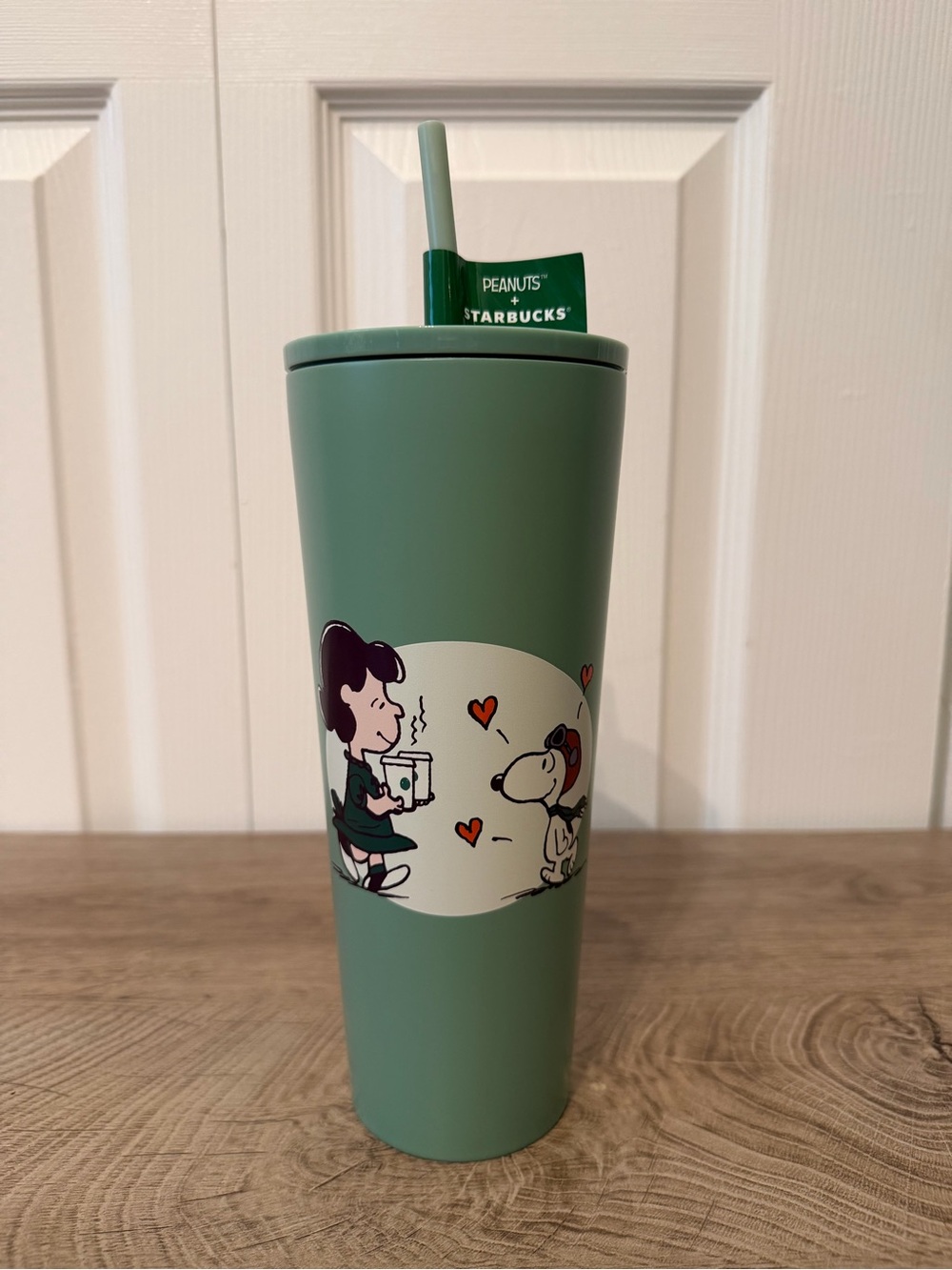 LIMITED EDITION Starbucks Peanuts Snoopy & Sage Green Reusable Tumbler w/ Straw